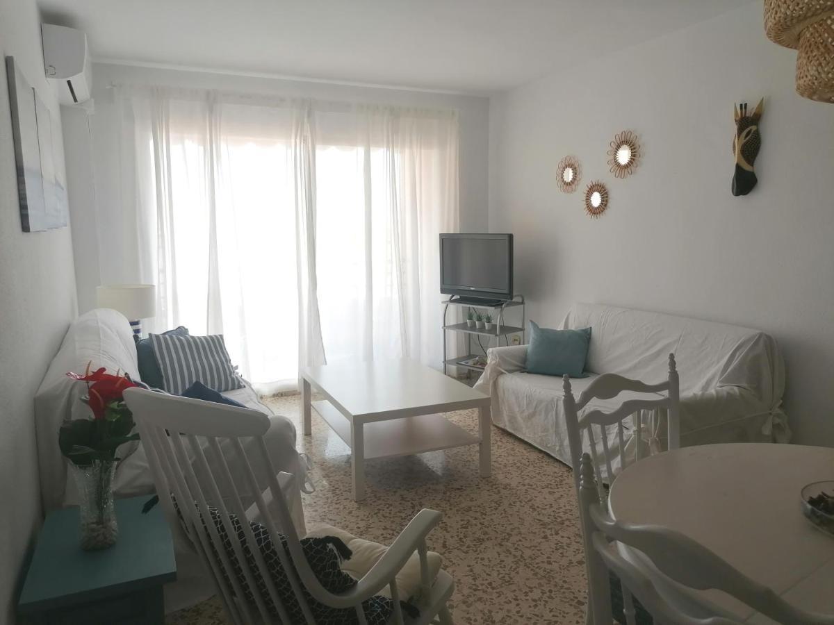 Apartamento Piso Familiar Con Piscina Y Aparcamiento En