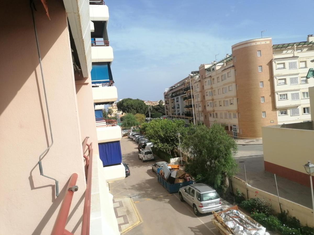 Apartamento Piso Familiar Con Piscina Y Aparcamiento En